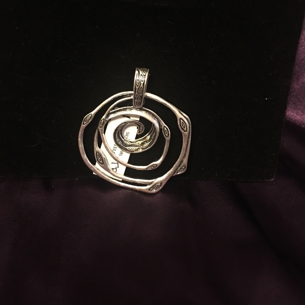 Premier designs pendant