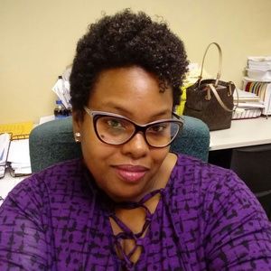 Meet your Posher, Veronique