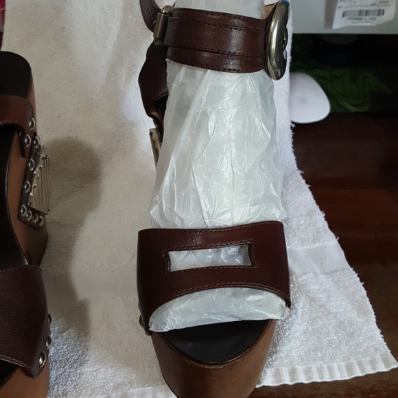 ROBERTO CAVALLI - Picture 5 of 6