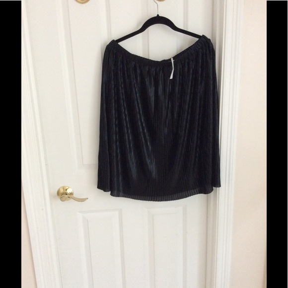 LOFT Skirts Ann Taylor Loft Shimmer Pleated Skirt Poshmark