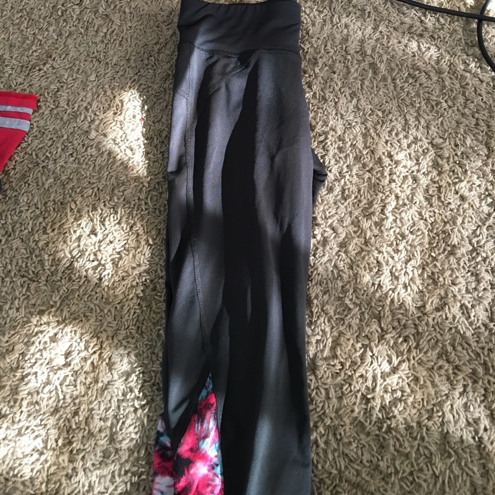 Yoga capris