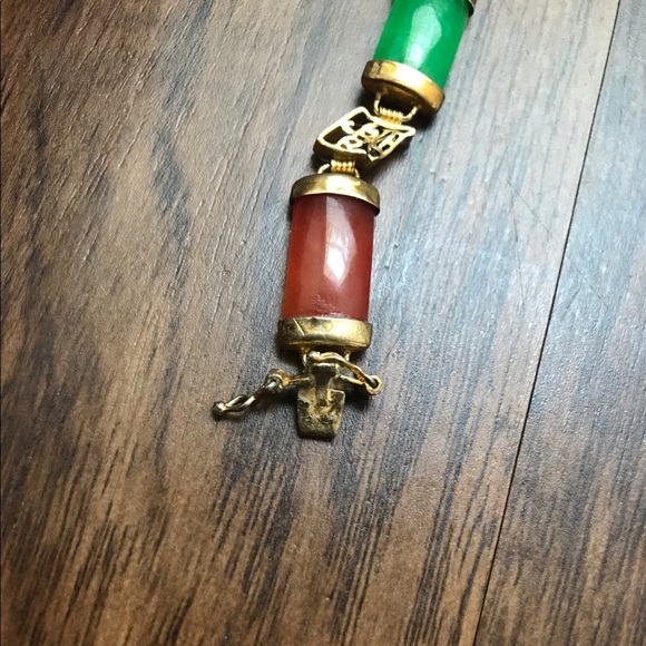 Selling 1 14k multi-color jade bracelet jewelry - Picture 4 of 6
