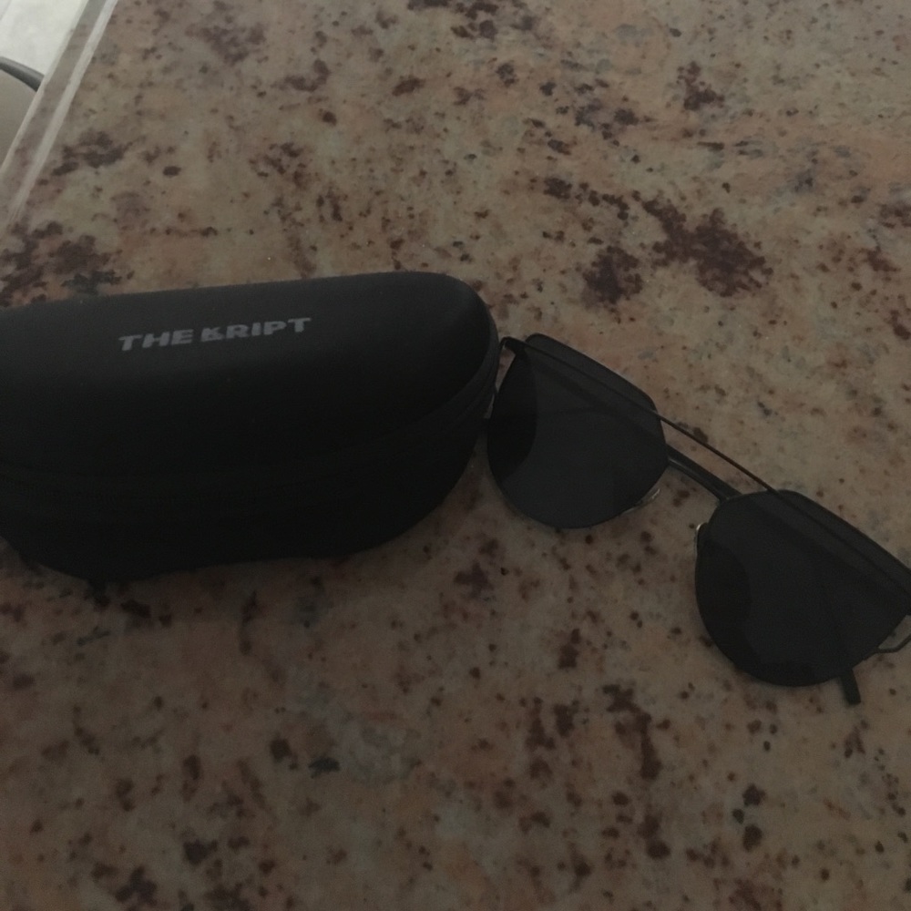 The Kript sunglasses - Picture 2 of 3