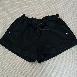Lululemon Play all Day shorts