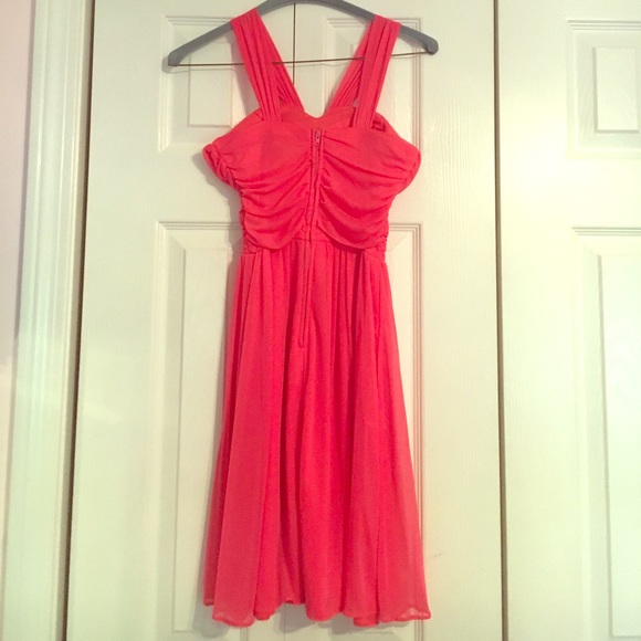Pink semi formal dress. - Picture 3 of 4