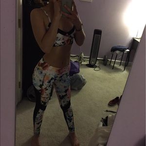 Sports bra and leggings