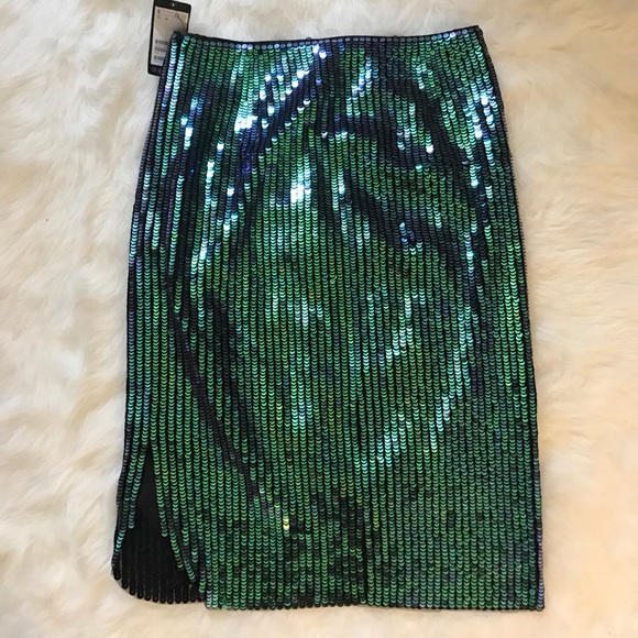 H&M Skirts - H&M Sequin Midi Skirt H&M Skirts - H&M Sequin Midi Skirt