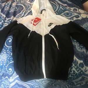 Nike windbreaker