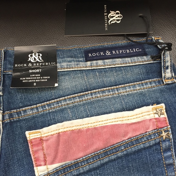 Final Markdown : NWT Rock and Republic shorts - Picture 3 of 6