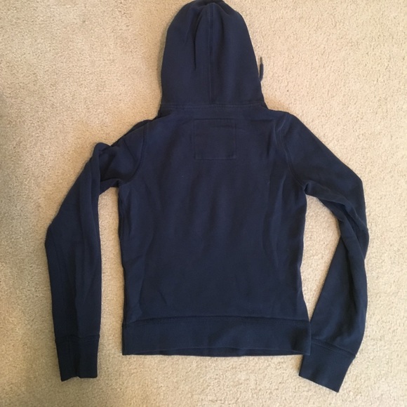 Hollister Sweatshirt - Picture 2 of 3