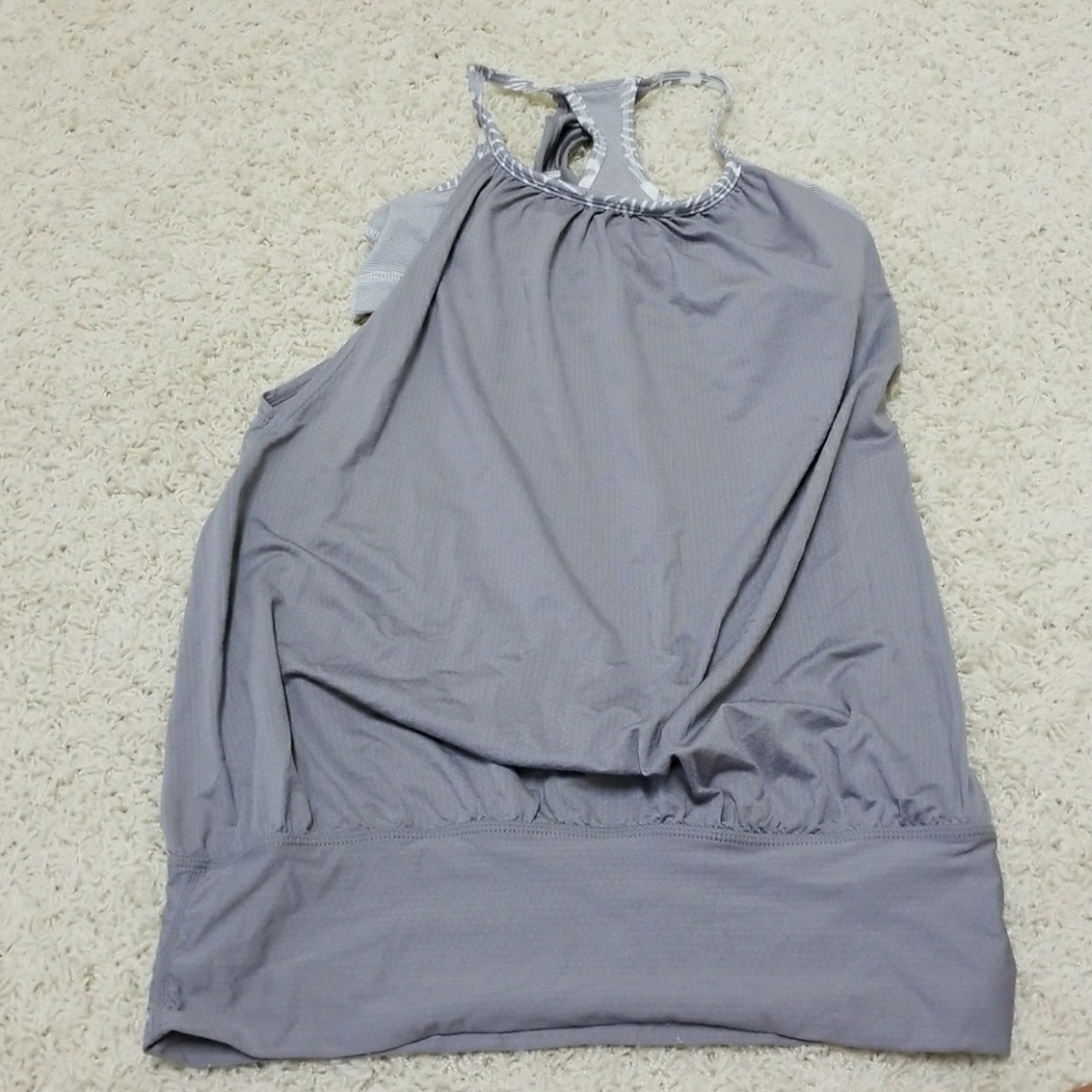 Lululemon Gray yoga top