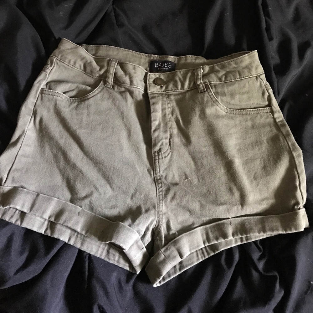 Bajee Becool green high waisted shorts