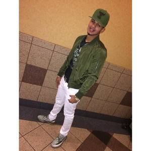 Meet your Posher, Luis dario