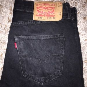 Black Levi's 501s