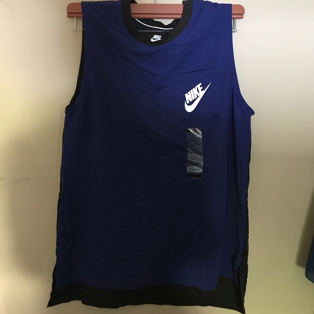 Nike cut off tee