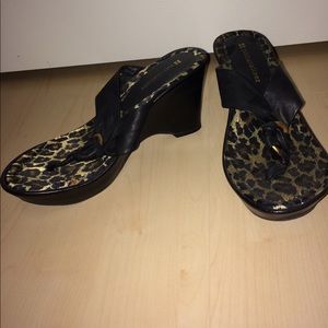 Naturalized Wedge Flip Flops