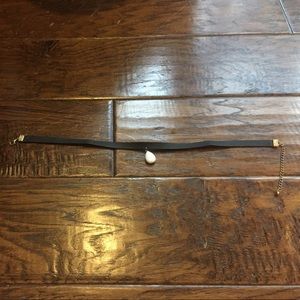 BRAND NEW CHOKER