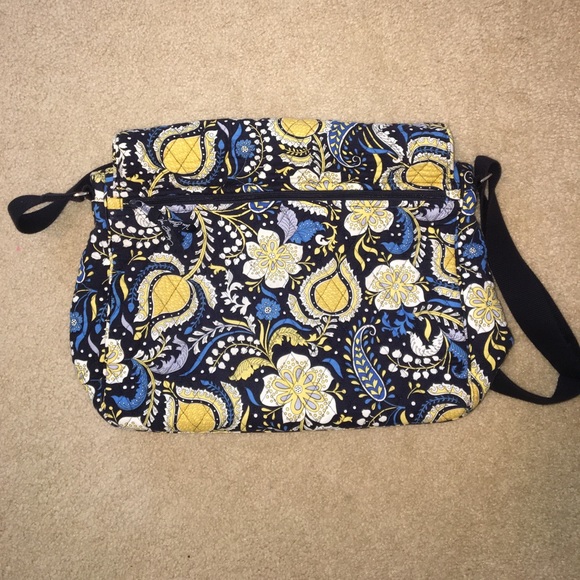 Vera Cross body Satchel! - Picture 5 of 5