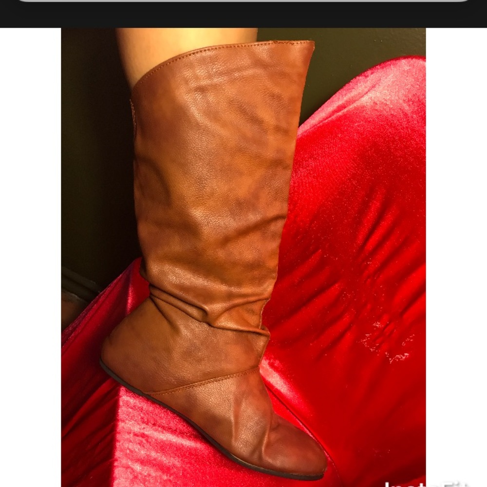 Brown boots