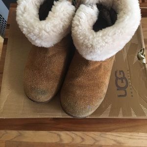 Ugg boots with box