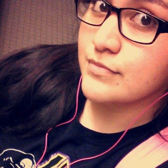 Meet your Posher, Bianca - Picture 1 of 1