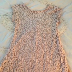 Beautiful lace light pink Nordstrom dress