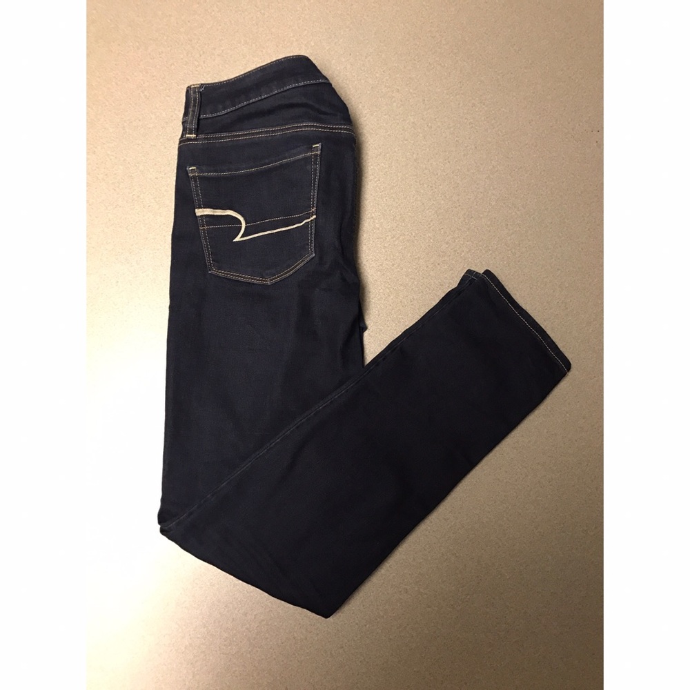 Dark Wash American Eagle Skinny jeans