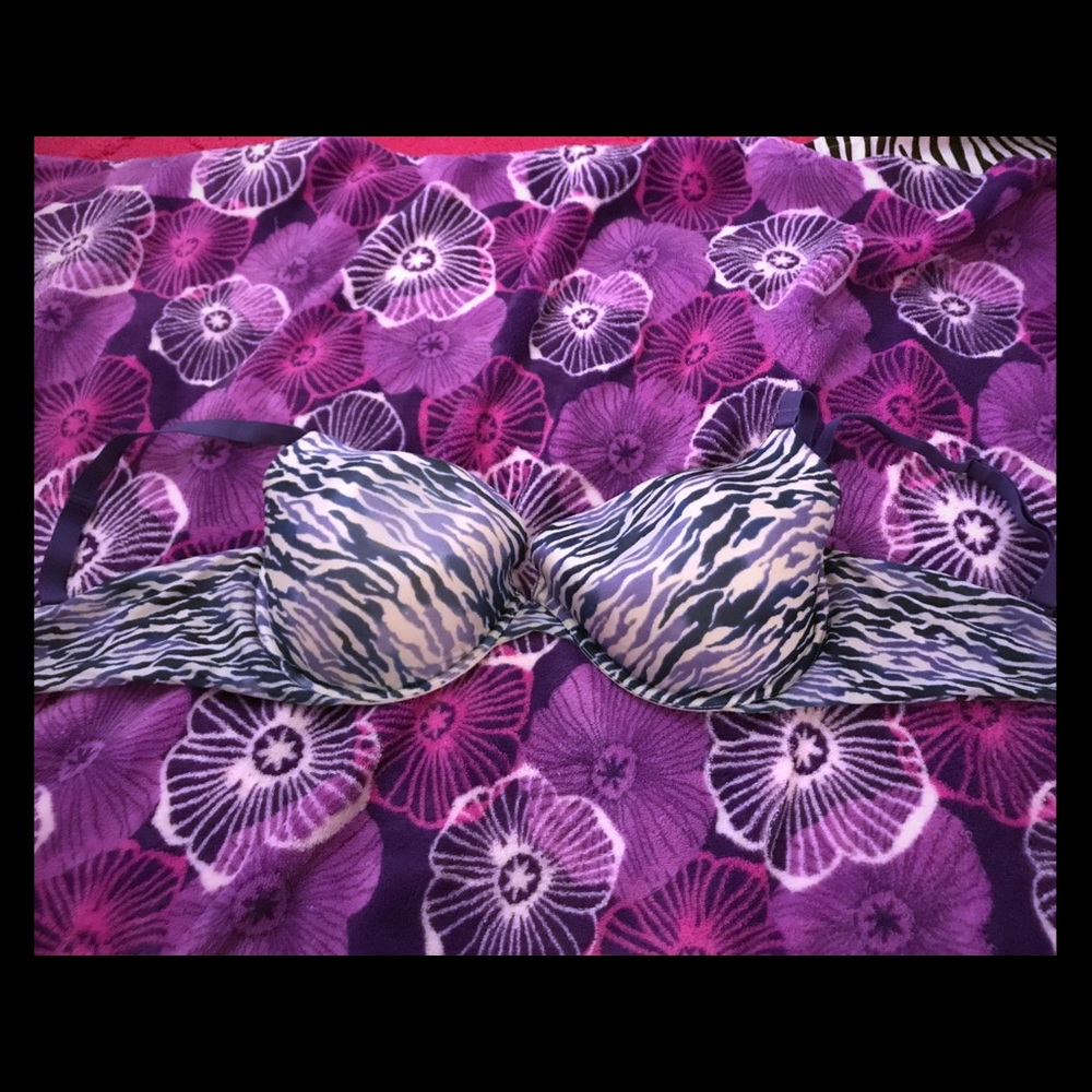 Victoria's Secret blue and purple print bra