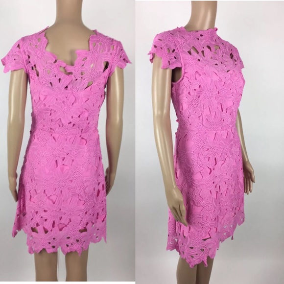 JOA Floral Embossed Pink Short Sleeve Dress - Picture 4 of 7