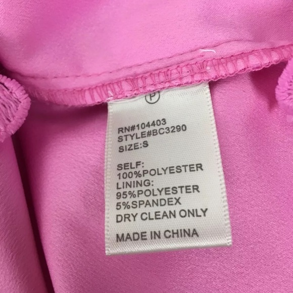 JOA Floral Embossed Pink Short Sleeve Dress - Picture 7 of 7