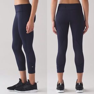 BNWT Lululemon Pace Rival Crop midnight 10