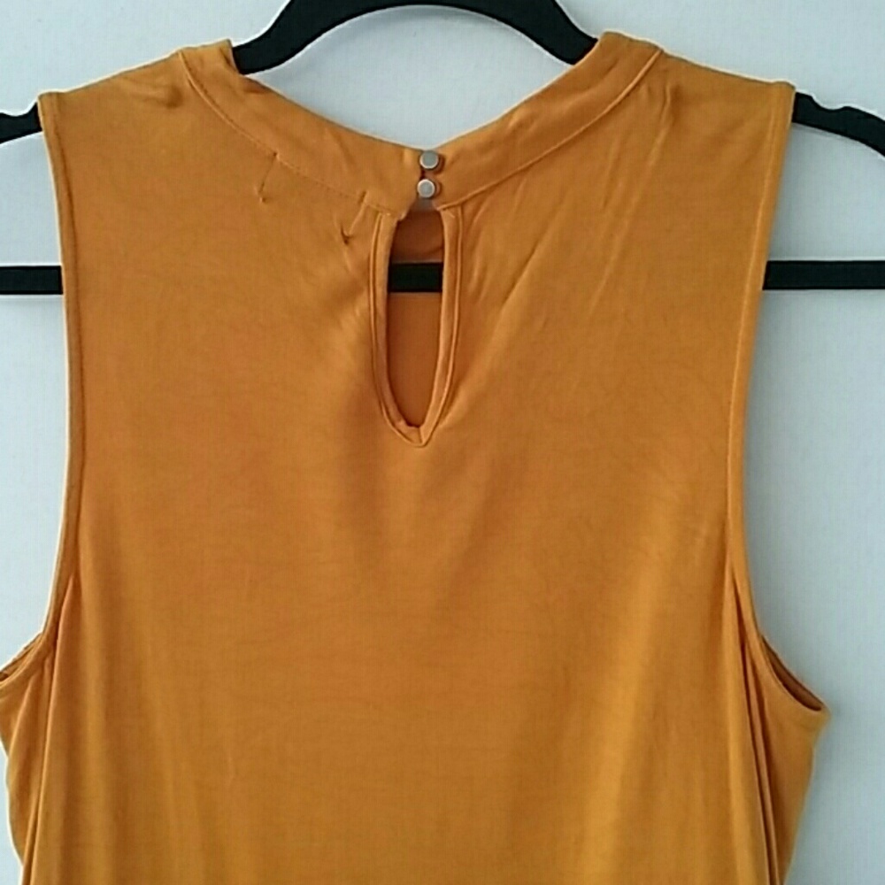 Mustard Lace Top - Picture 3 of 3