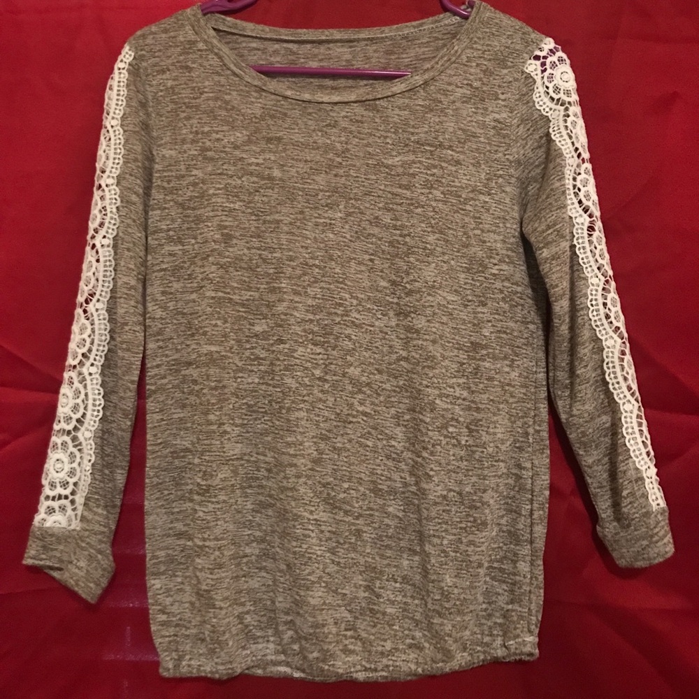 Long sleeve top
