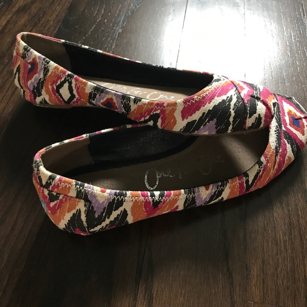 TOMS