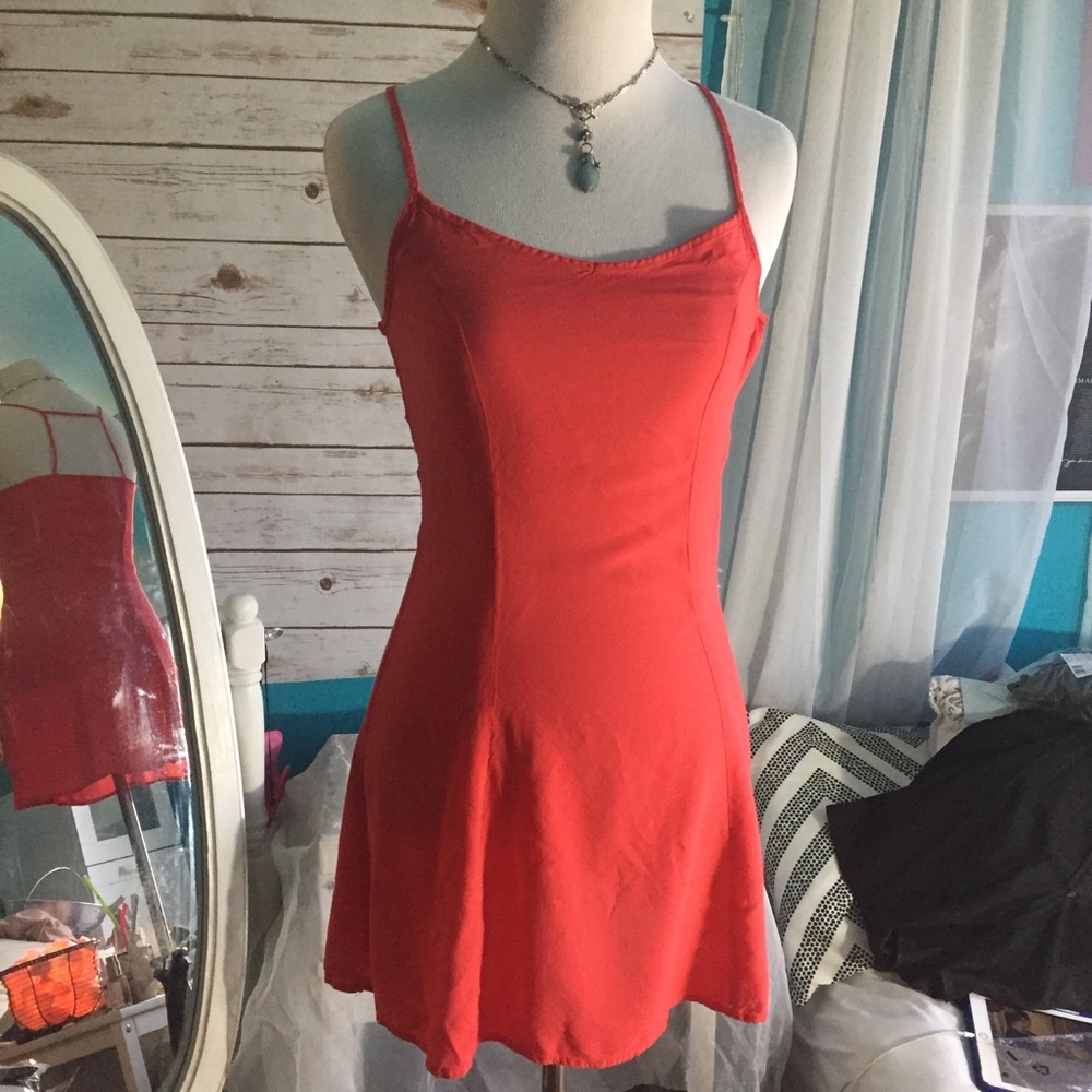NWOT strappy red sundress 🍎🍬