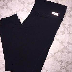 🌺New! PINK vs ultimate yoga legging