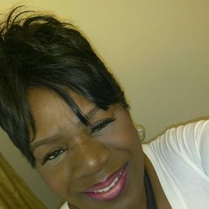 Meet your Posher, Kaytrina