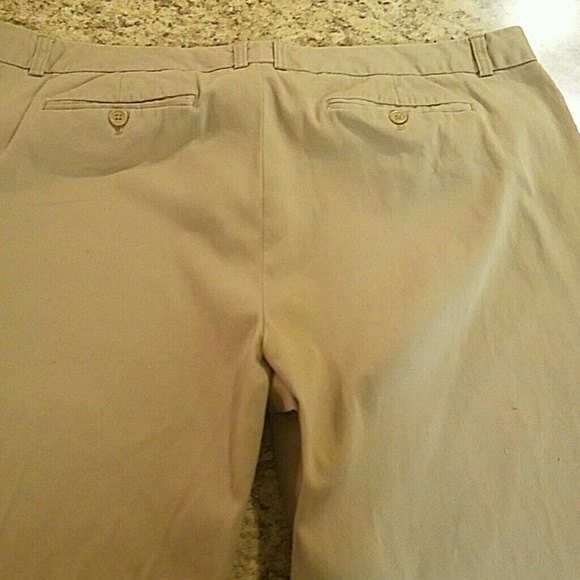 Gap Flared khaki Corduroys - Picture 3 of 4