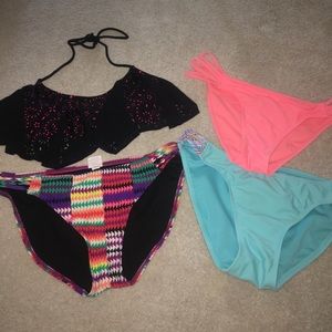 Mixed lot of bikinis/bottoms