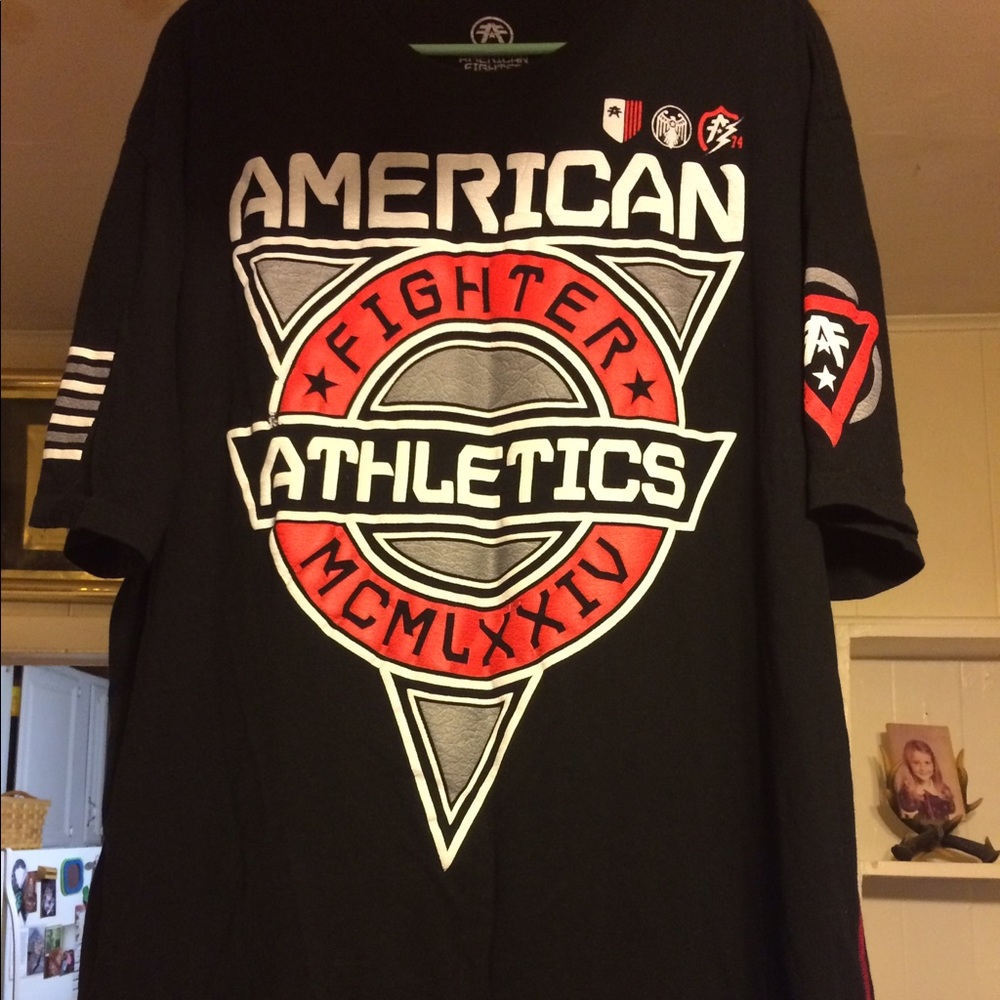 NWOT Affliction American Fighter XXL T