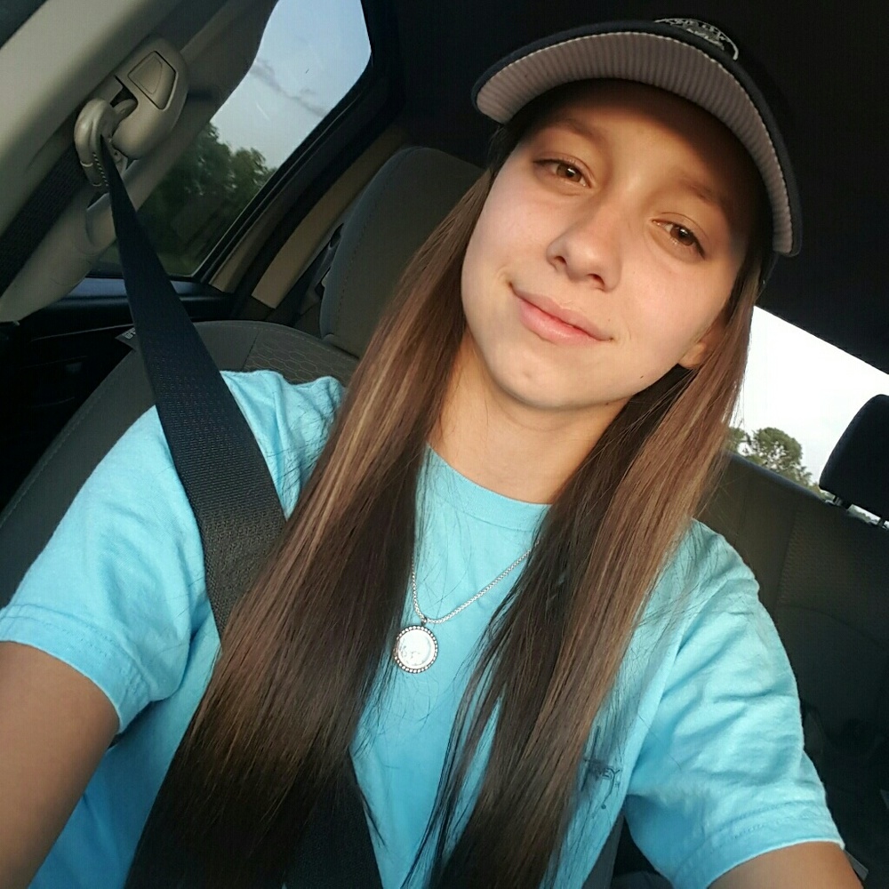 Meet your Posher, Elizabeth