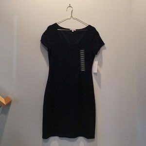 NWT- Shoet sleeved NAVY dress!