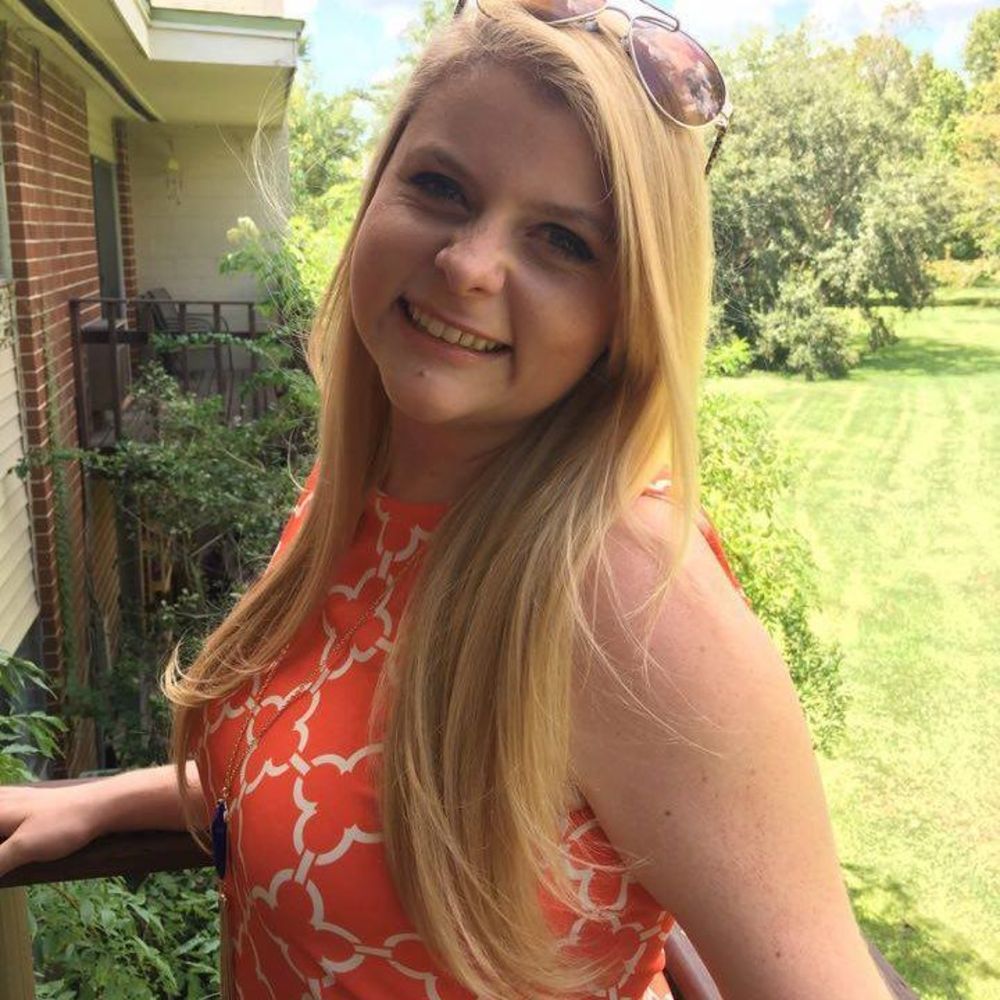 Meet your Posher, Lauren