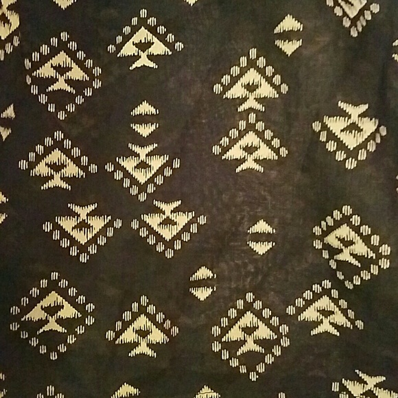 Gap navy blue tribal shirt - Picture 2 of 3