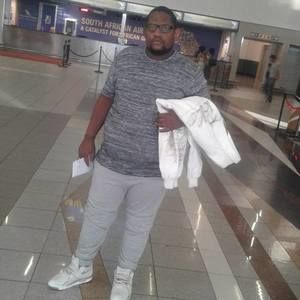 Meet your Posher, Tendekayi