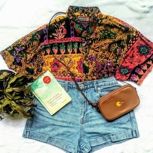 90's Button-Down Tee