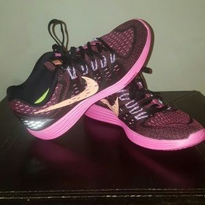 NIKE LunarTempo Sneaker *Brand New*