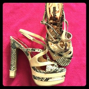 Unlisted Snake Skin Pumps