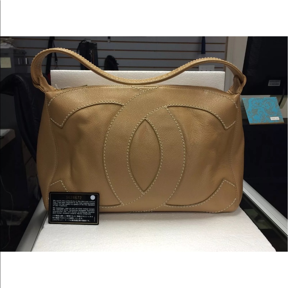 Do but buy it's reserve to someone💯Authentic Chan