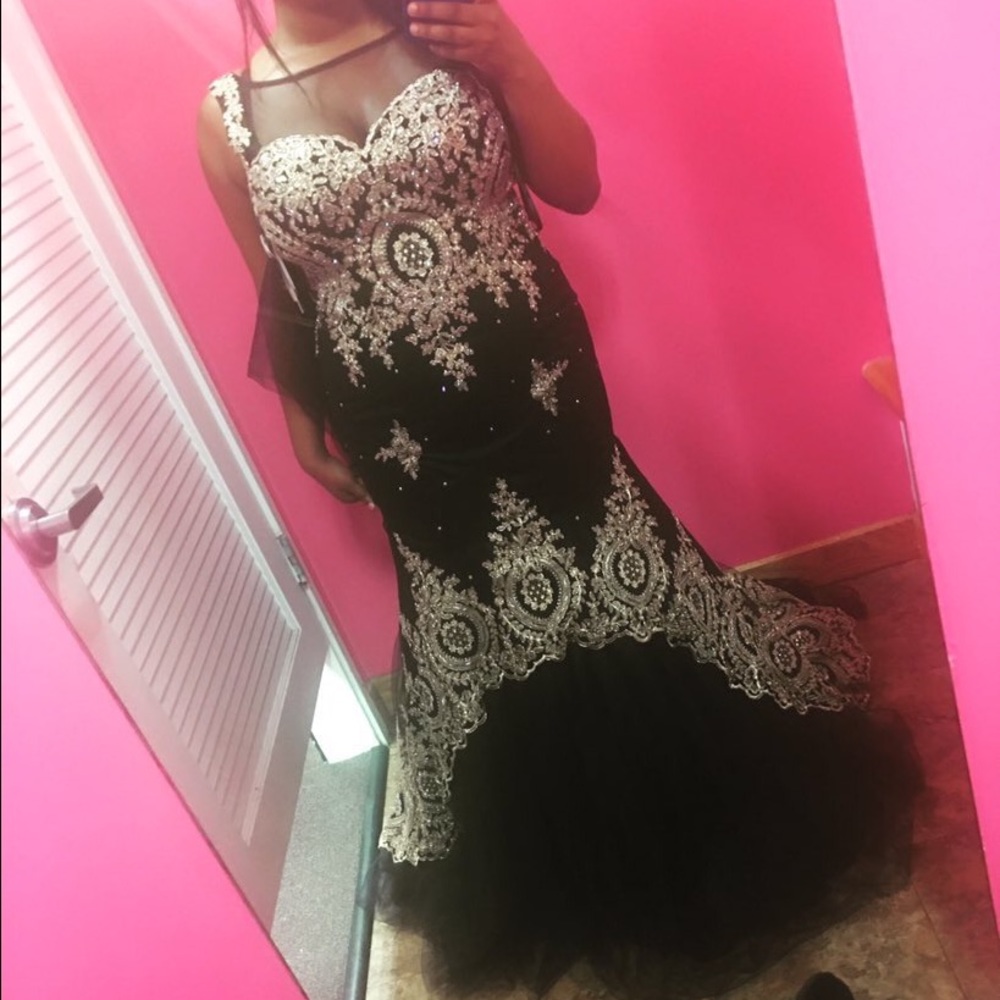 Prom dress